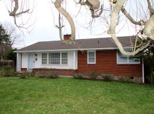 908 Chesapeake St, Ronceverte, WV 24970