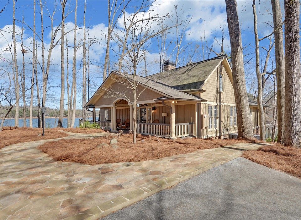 1st image of 114 Blue Ridge Pl