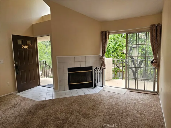 24141 Del Monte Dr Unit 248, Santa Clarita, CA 91355