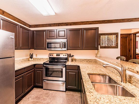 2nd image of 288 W Beaver Creek Blvd APT L-2