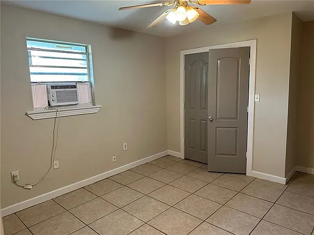 3620 Hollygrove St #B — Photo 7