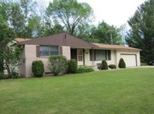 1049 Lake Winyah Rd, Alpena, MI 49707