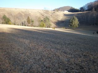 Hidden Valley Rd, Wytheville, VA 24382