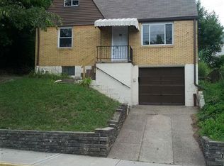 838 Railroad St, Mc Kees Rocks, PA 15136