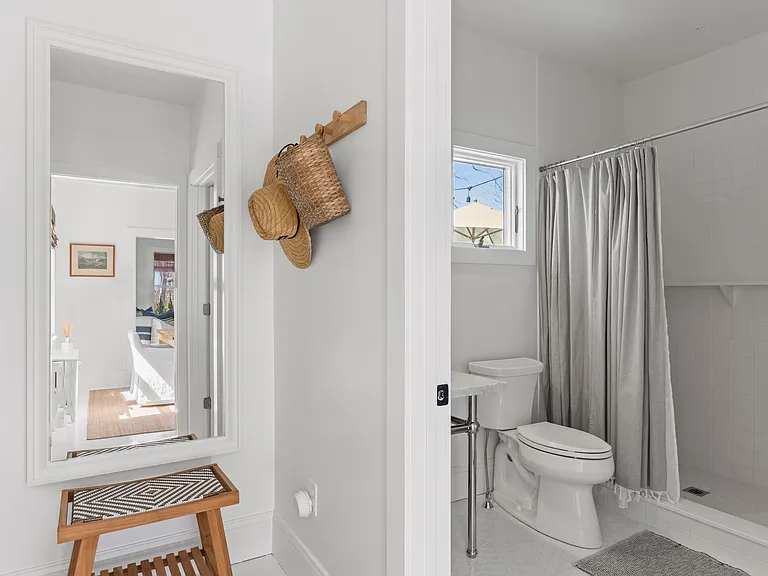 193 Coggeshall Ave — Photo 15
