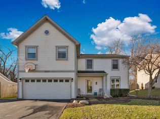 1500 Riverwood Dr, Algonquin, IL