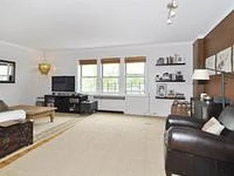 5415 Netherland Avenue in Riverdale