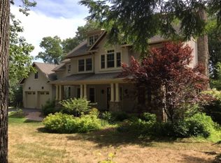 240 Morris Ave, Mountain Lakes, NJ 07046