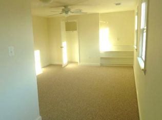 900 N Ivy St #2B, Arlington, VA 22201
