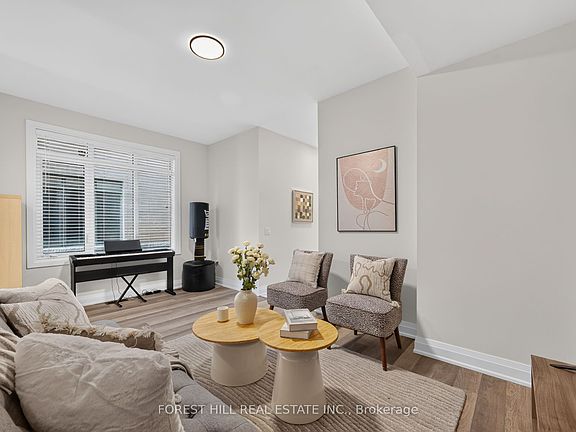 3rd image of 96 Salterton Cir