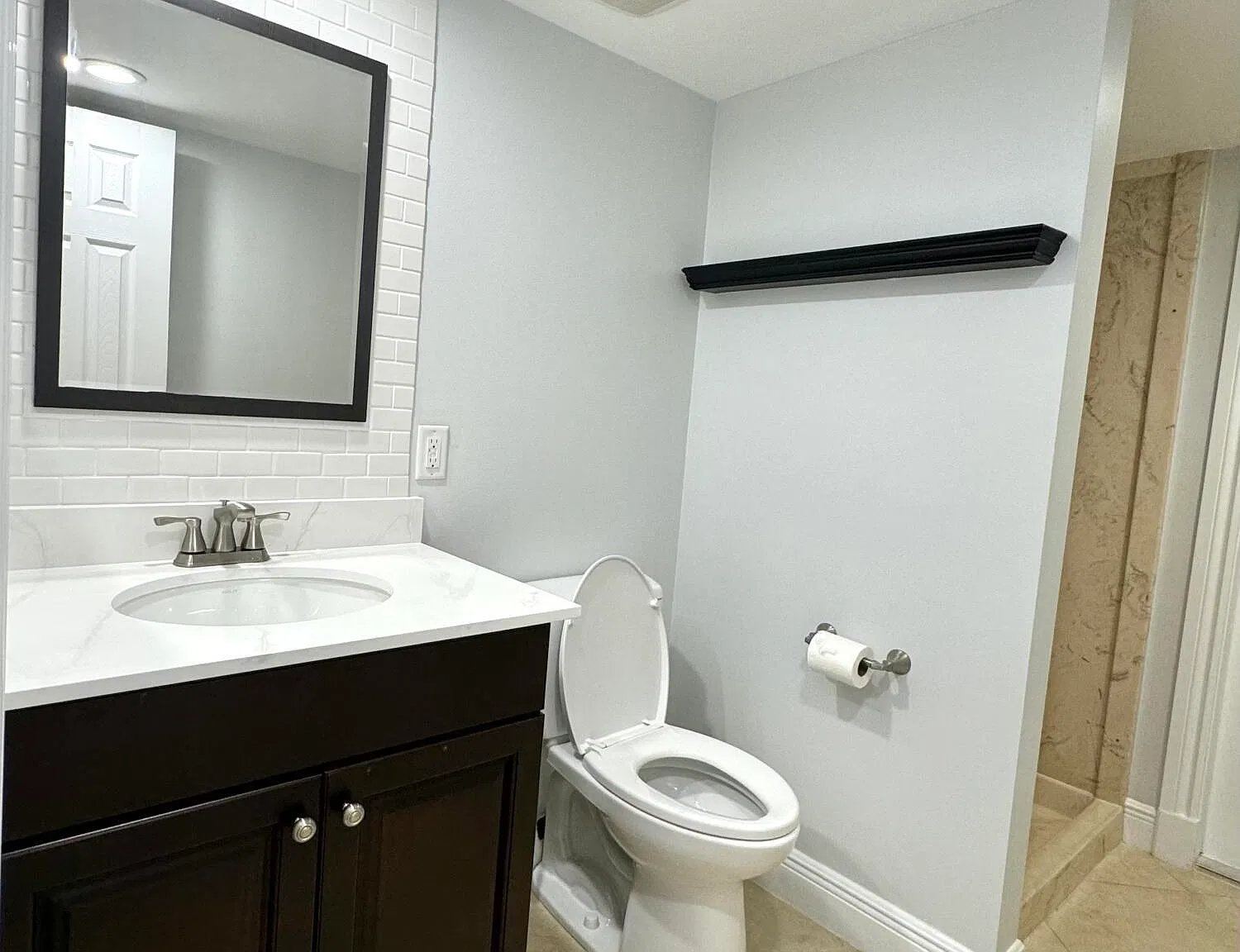 3 bed, 2.0 bath, 1276 sqft, $3,000 — Photo 4