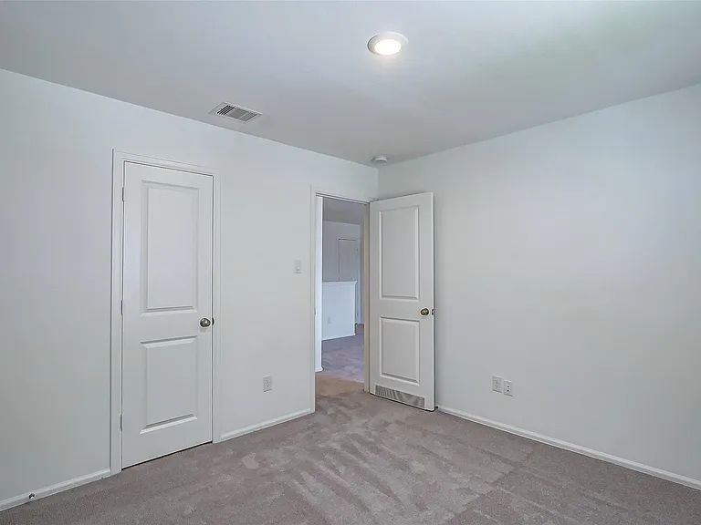 1495 Twilight Green Dr — Photo 20