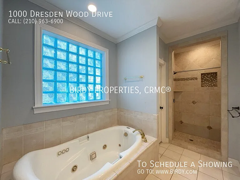 1000 Dresden Wood Dr — Photo 24