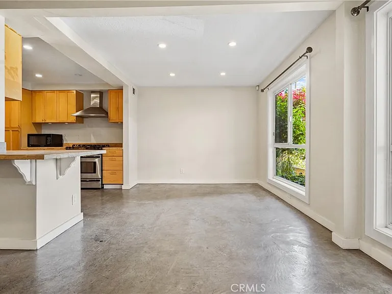 9025 Keith Ave #101 — Photo 24
