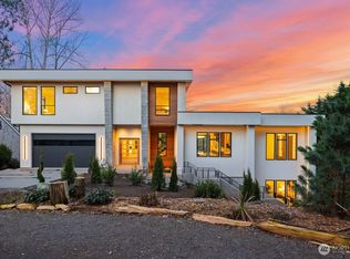3806 95th Ave NE, Yarrow Point, WA 98004
