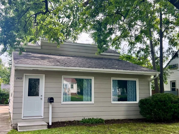 2403 36th St, Des Moines, IA 50310