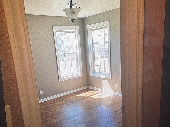 3rd image of 1120 Harvard Ave