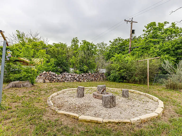 354 Brettonwood Dr #1 — Photo 27