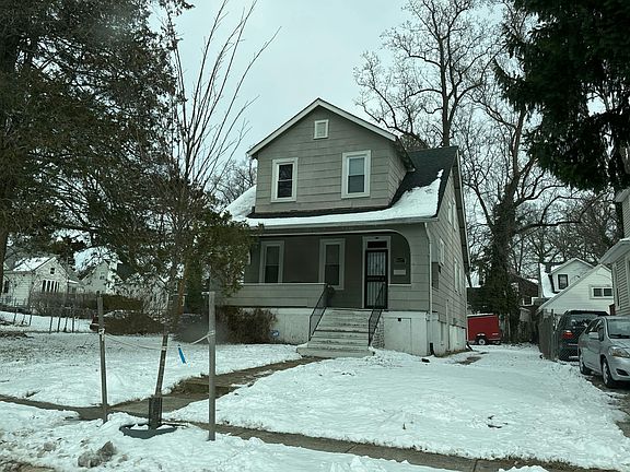 3rd image of 3027 Fendall Rd