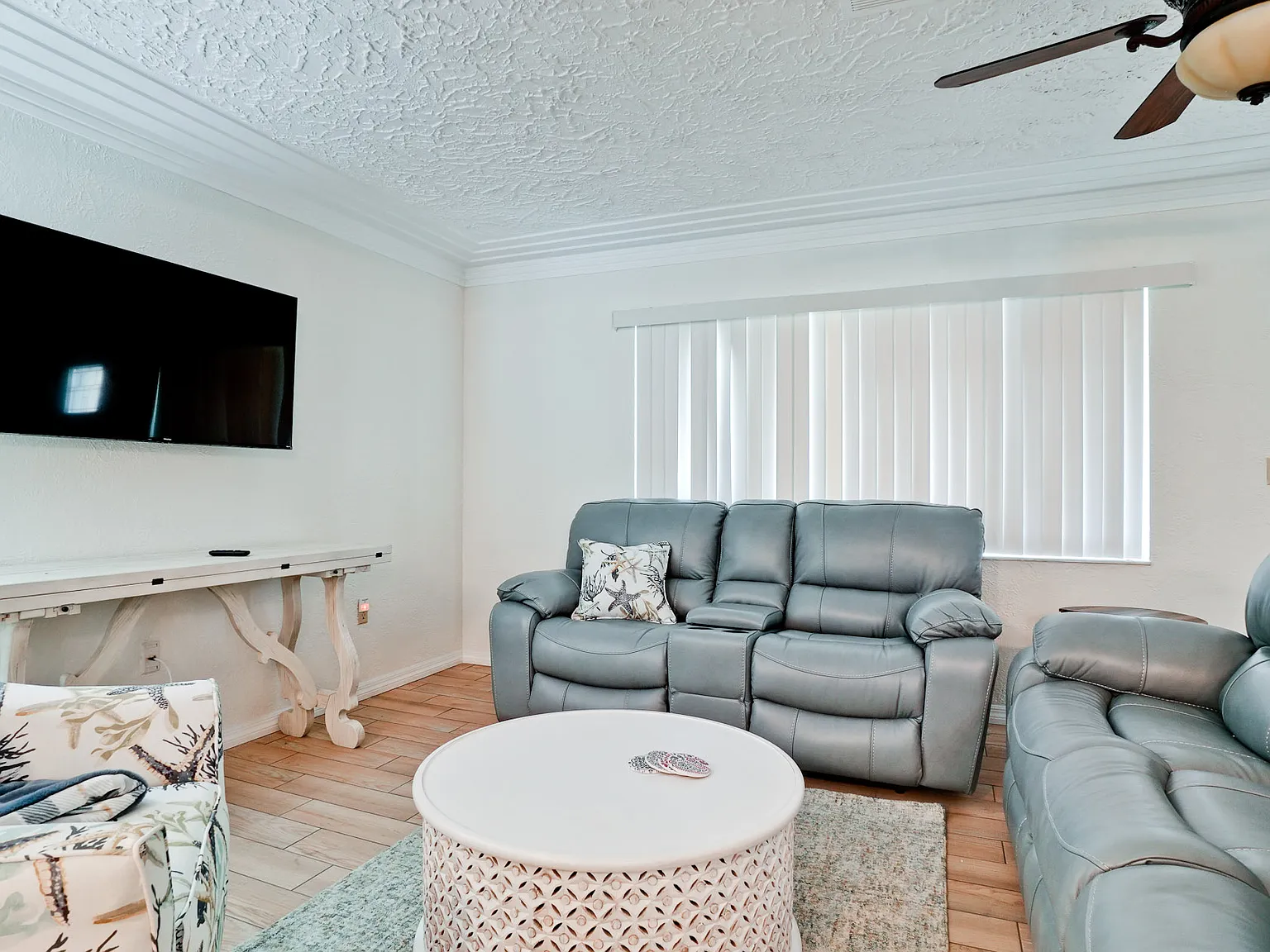 5308 12th Avenue Dr W — Photo 3