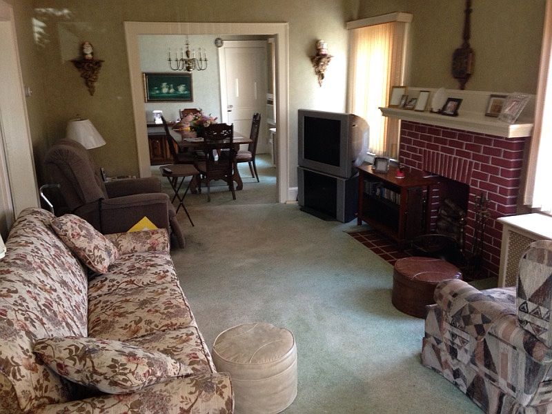Living room with fireplace