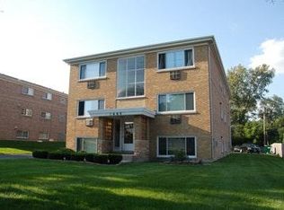 1602 Ogden Ave APT GE, Downers Grove, IL 60515