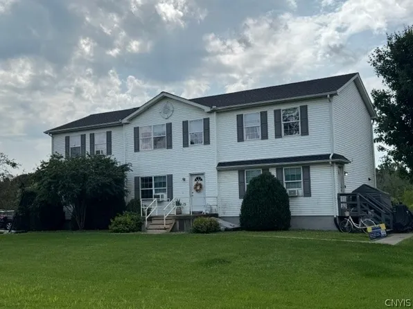 707 Ridge Rd, Lansing, NY 14882