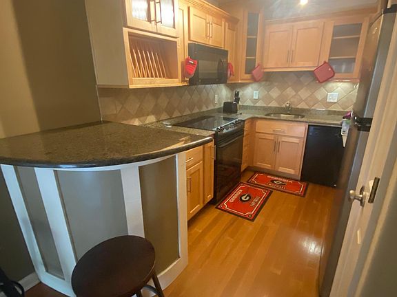 3rd image of 655 E Campus Rd APT 40