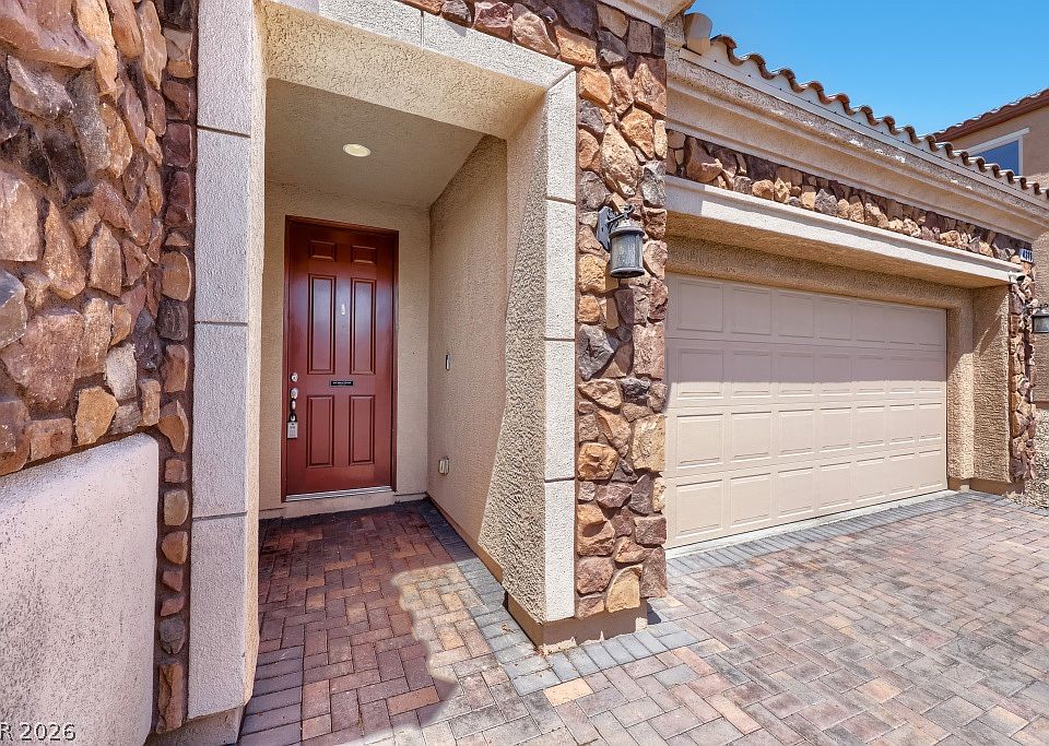 1st image of 4313 Brazil Palm Ct