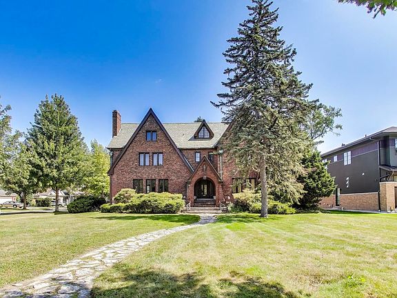4th image of 1447 Ashland Ave