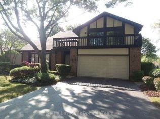 1615 W Waverly Ct, Arlington Heights, IL 60004