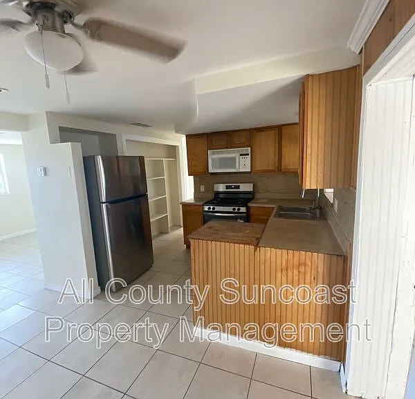 4018 Darlington Rd — Photo 5