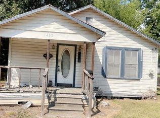 1432 Gonsoulin St, Jeanerette, LA 70544