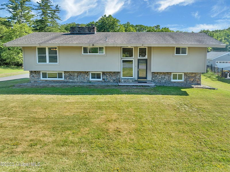 2nd image of 15 Fairlawn Ave
