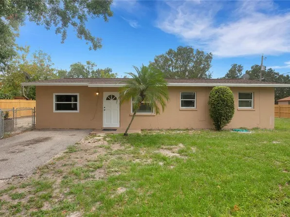 1706 27th Avenue Dr E, Bradenton, FL 34208