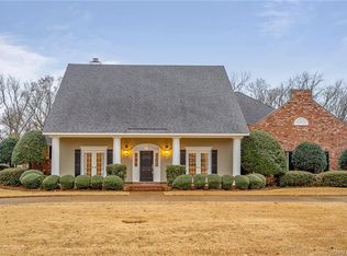 346 Crosscreek Dr, Bossier City, LA 71111
