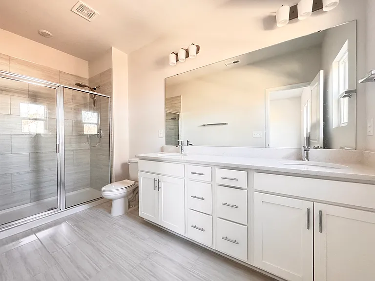 2350 Donnelly Hills Ln — Photo 12