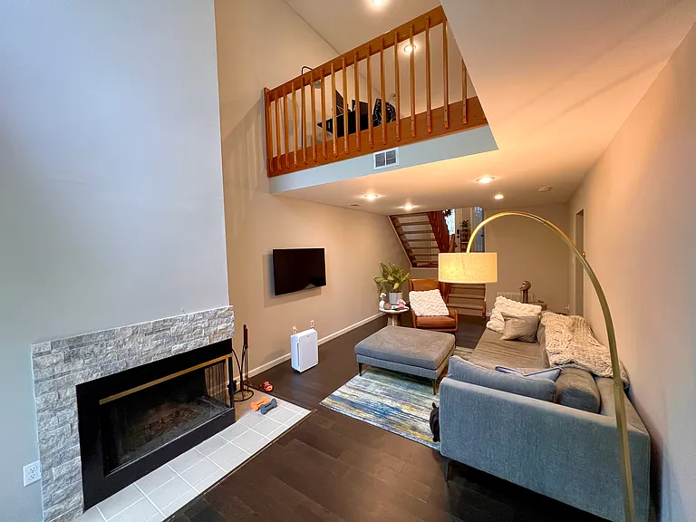 3 Brookline Ct #G — Photo 2