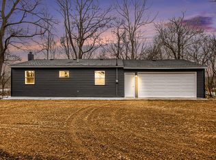 11121 Pine Lake Rd, Delton, MI 49046