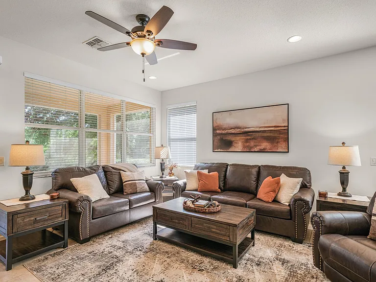 1602 W Spring Meadow Loop — Photo 4