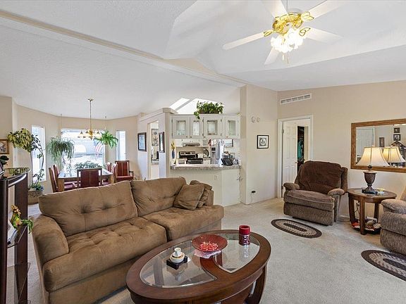 3rd image of 4310 S Sunny Creek Cir