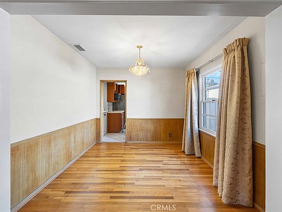 5th image of 1207 Graynold Ave