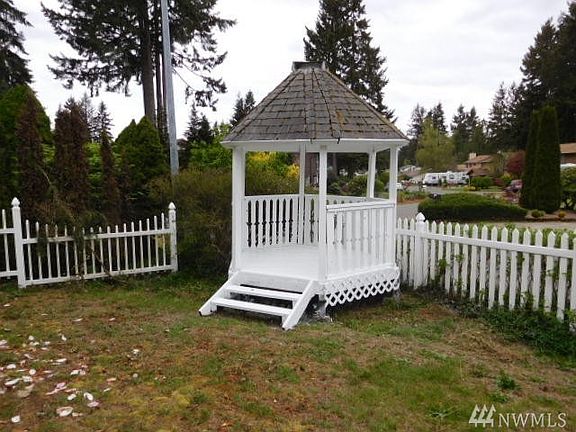 4th image of 3172 SE Villa Carmel Dr