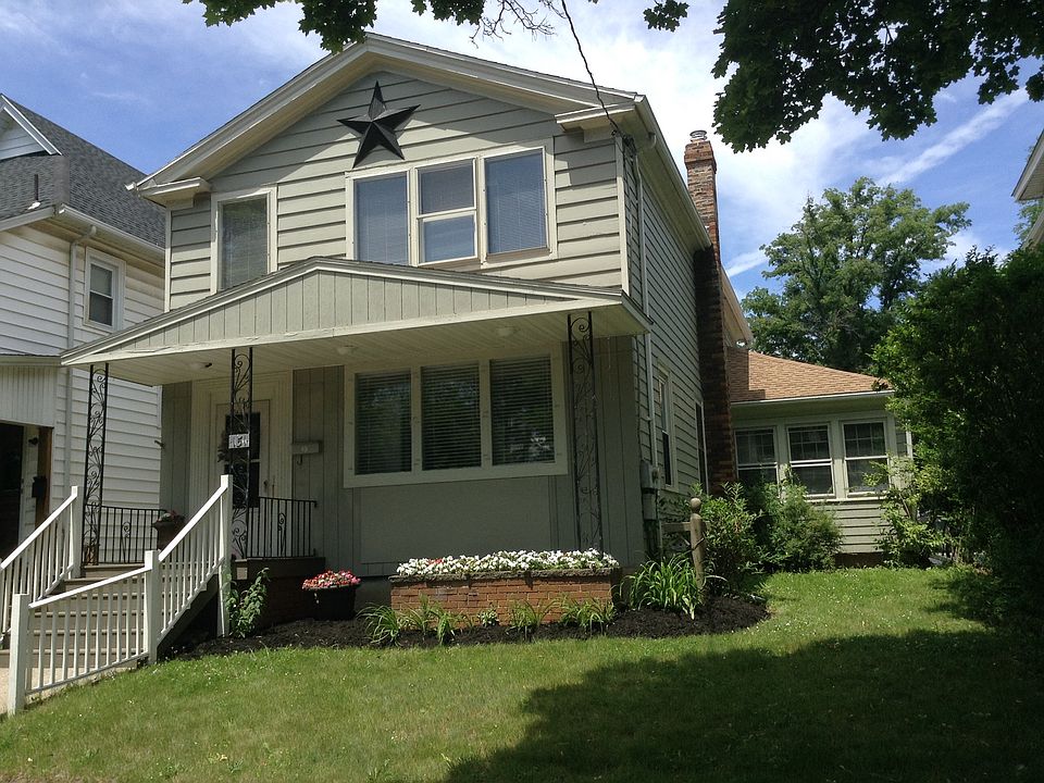 INCOME PROPERTY COMMERCIAL