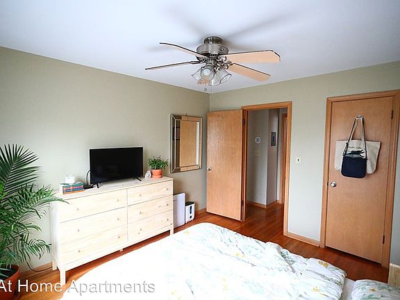5th image of 723 Woodlawn Ave APT 101