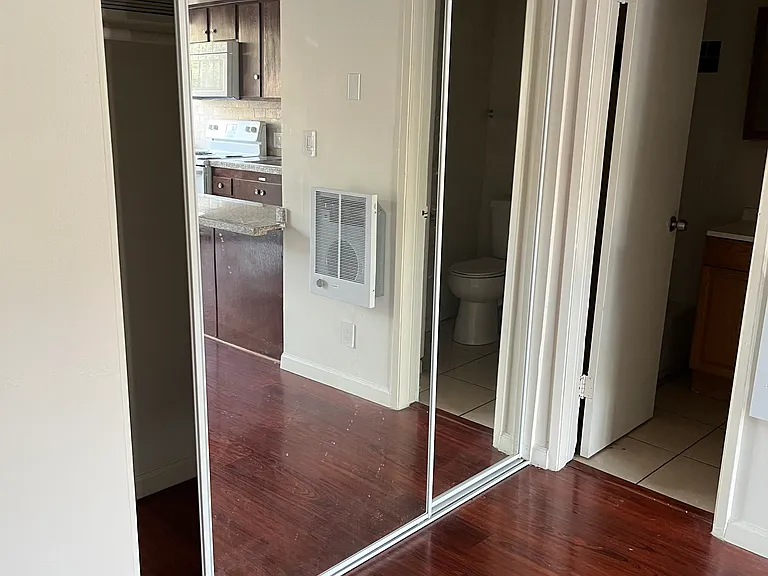 470 E Angeleno Ave — Photo 5