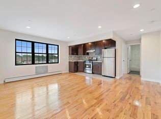 422 Leland Ave #2R, Bronx, NY 10473