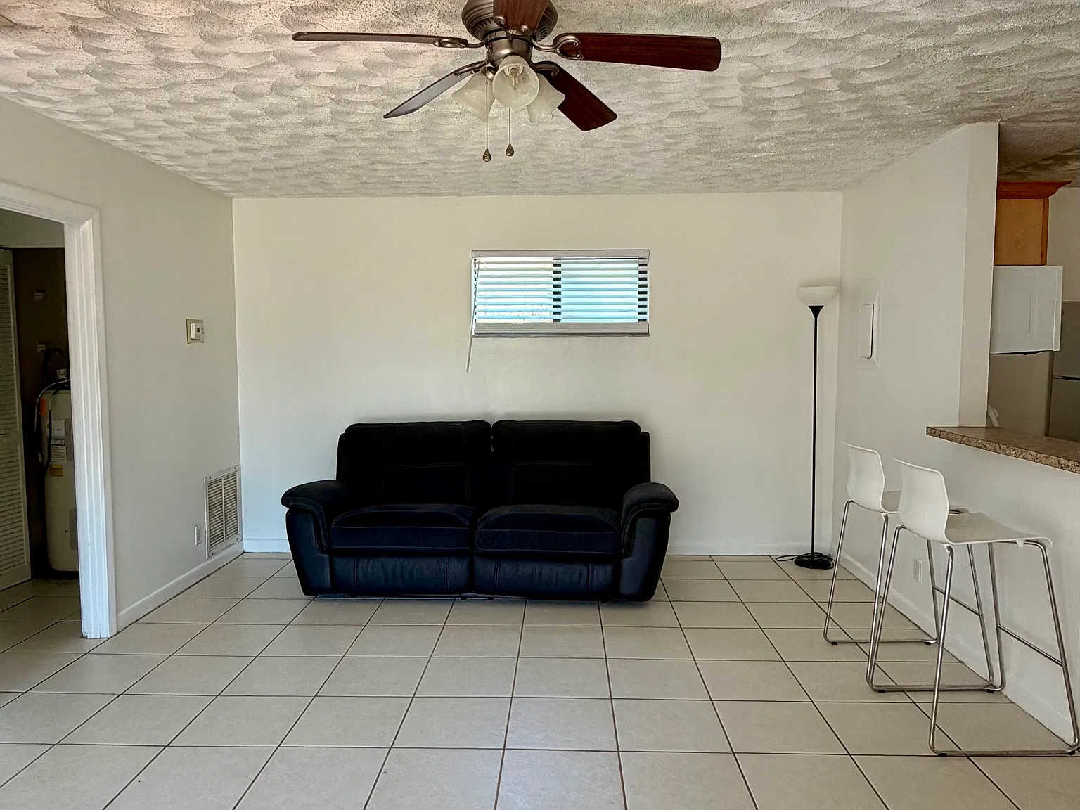 2 bed, 953 sqft, $1,850 — Photo 2