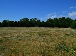 180 Oakshire Ct, Mocksville, NC 27028