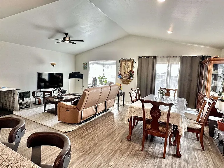 1210 San Carlos St — Photo 26